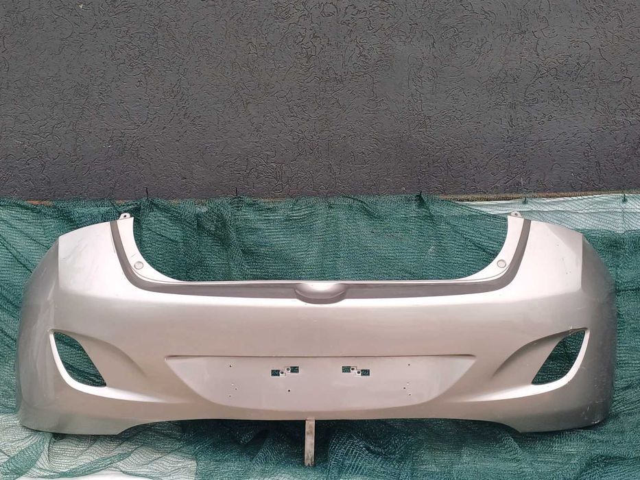задна броня Hyundai i30 , 5 door hatch, 2012-2017 г. #1024V