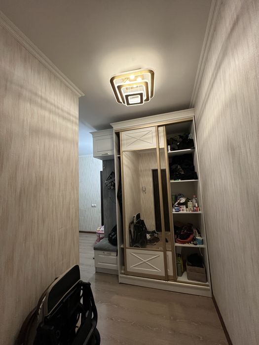 Мебель для прихожей красивый