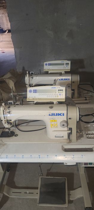 Тикув мошинка сотилади