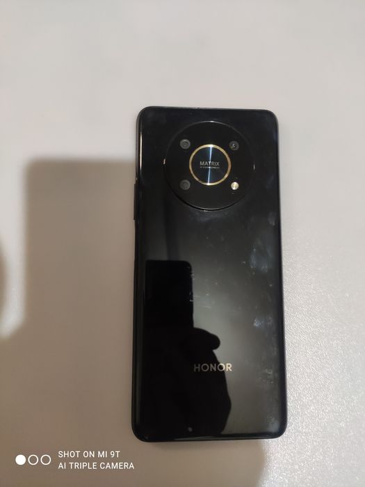 Продам телефон huawei
