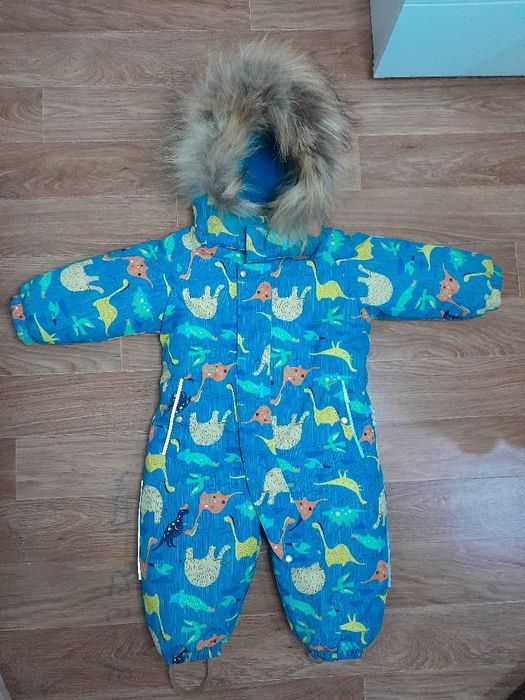 Продам комбинезон зимний