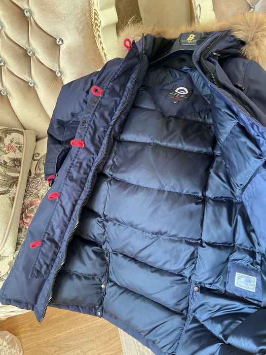 Canada goose пуховик