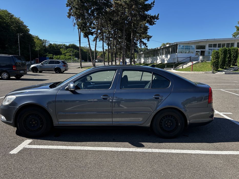SKODA Octavia 2010 — imagine 3