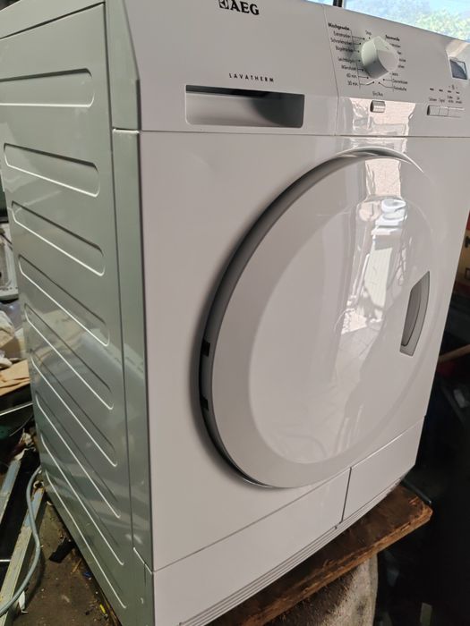 Кондензна сушилня АЕГ