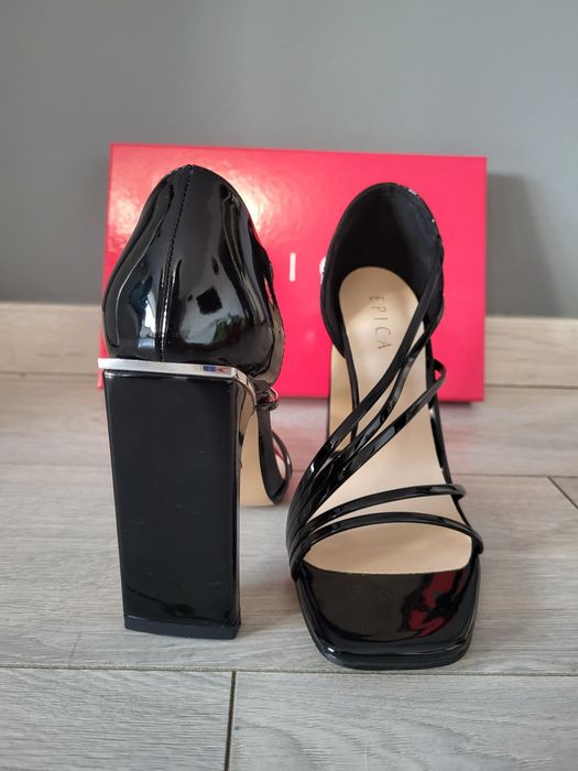 Sandale negre Epica mărimea 37