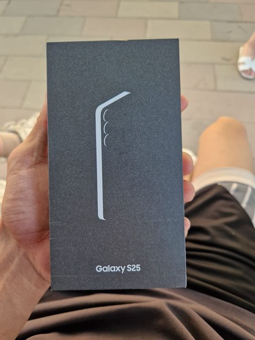 Продам S25 256Gb