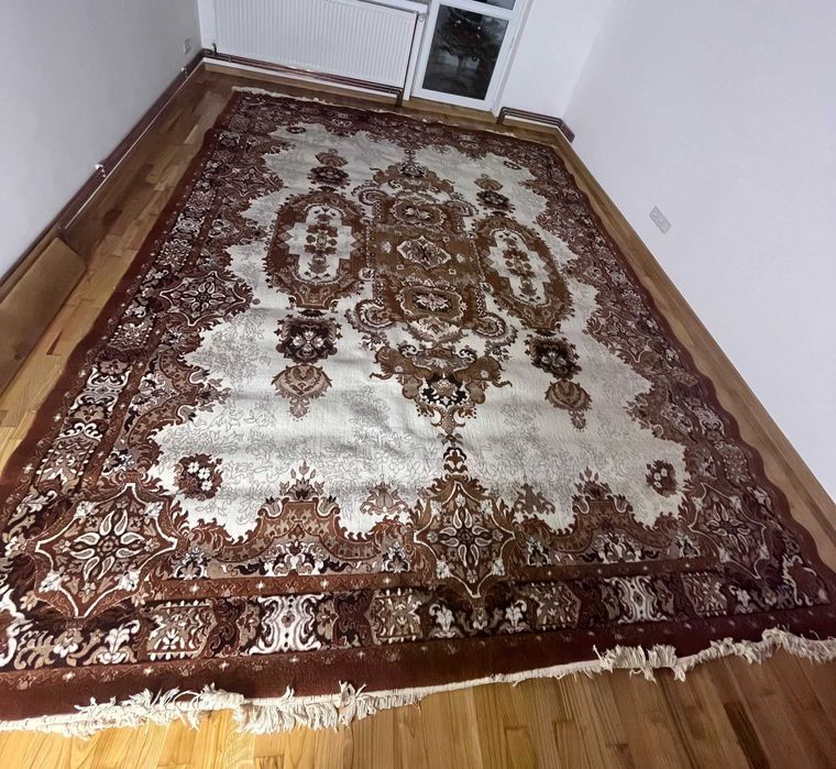 Covor persan mare