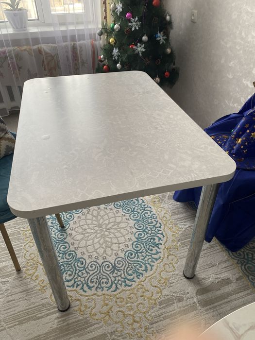 Прямоугольный стол