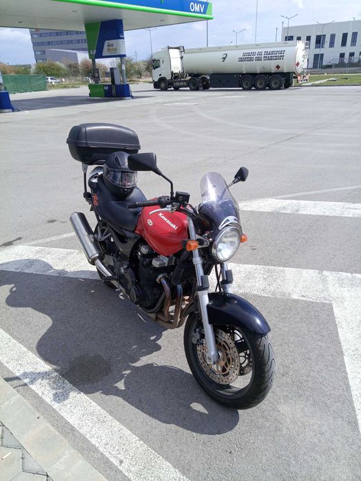 Kawasaki ZR750F регистриран