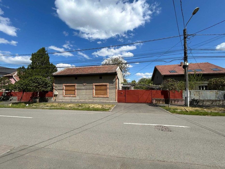 Proprietar vând teren 883 mp, front 17,5 ml, cu casă locuibilă, Mehala