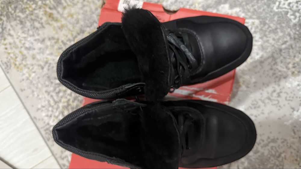 Зимний ботинка 39рр