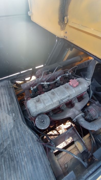 Срочна продам вилочны погрузчик  БОСС