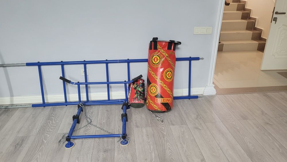 Боксерская груша  BOXING и Турники