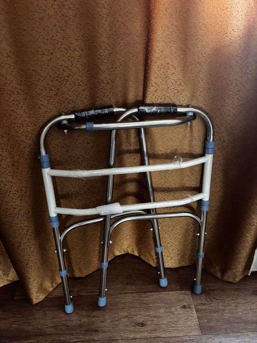 Ходунки шагающие, для взрослых