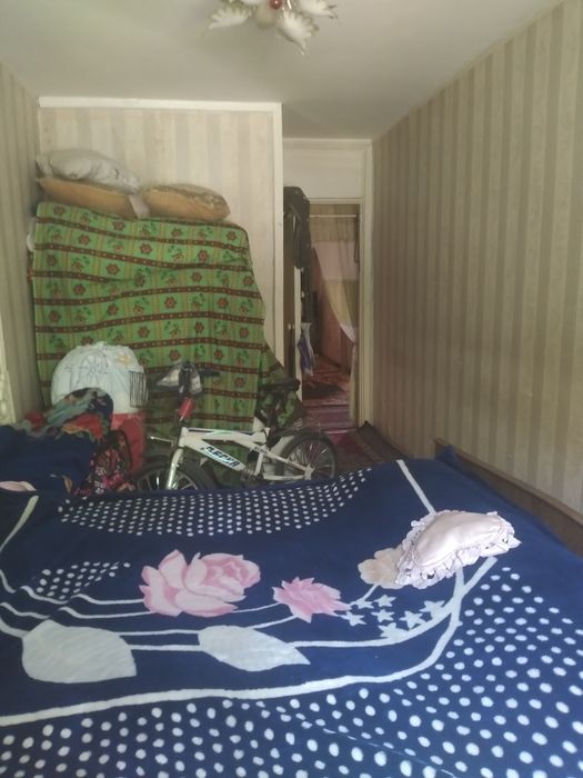 Уй сотилади 4/2 - этажи 2 хонали