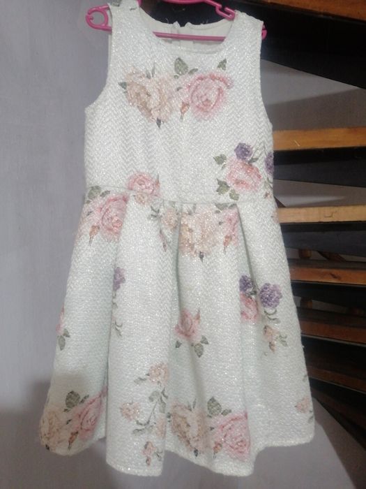 Платья на девочку