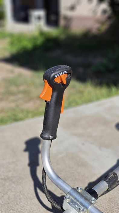 Motocoasa  STIHL FS 235