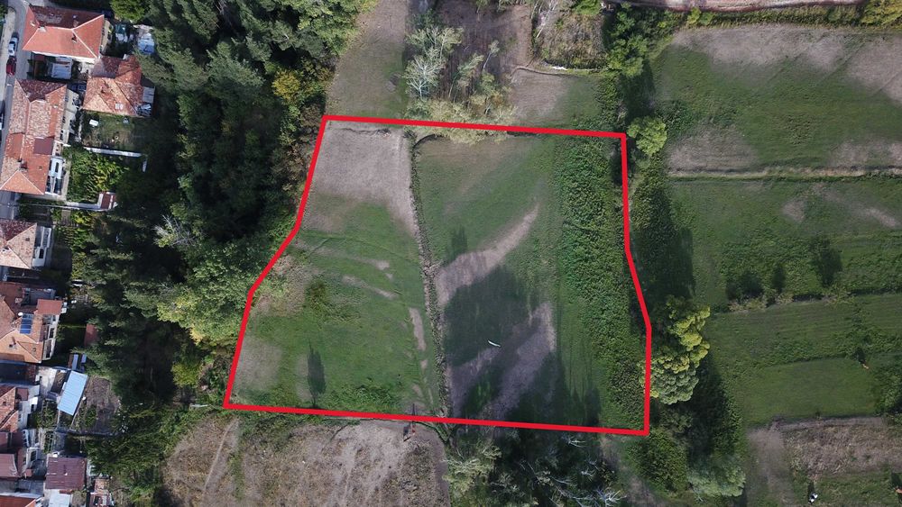 Продава се Парцел в Разлог - 4400 кв.м за 32 €/кв.м - Снимка #1