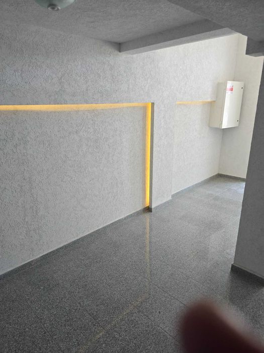 Продава се Тристаен апартамент в Пловдив, Христо Смирненски - 131 кв.м за 1336 €/кв.м - Снимка #3