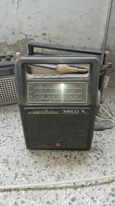 Радио приемници веф и  хирико