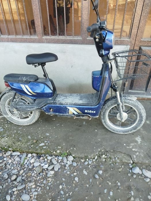 Elektro skuterrr
