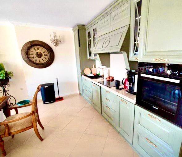 Продава се Многостаен апартамент в с. Лозенец, Област Бургас - 600 кв.м за 950 €/кв.м - Снимка #3