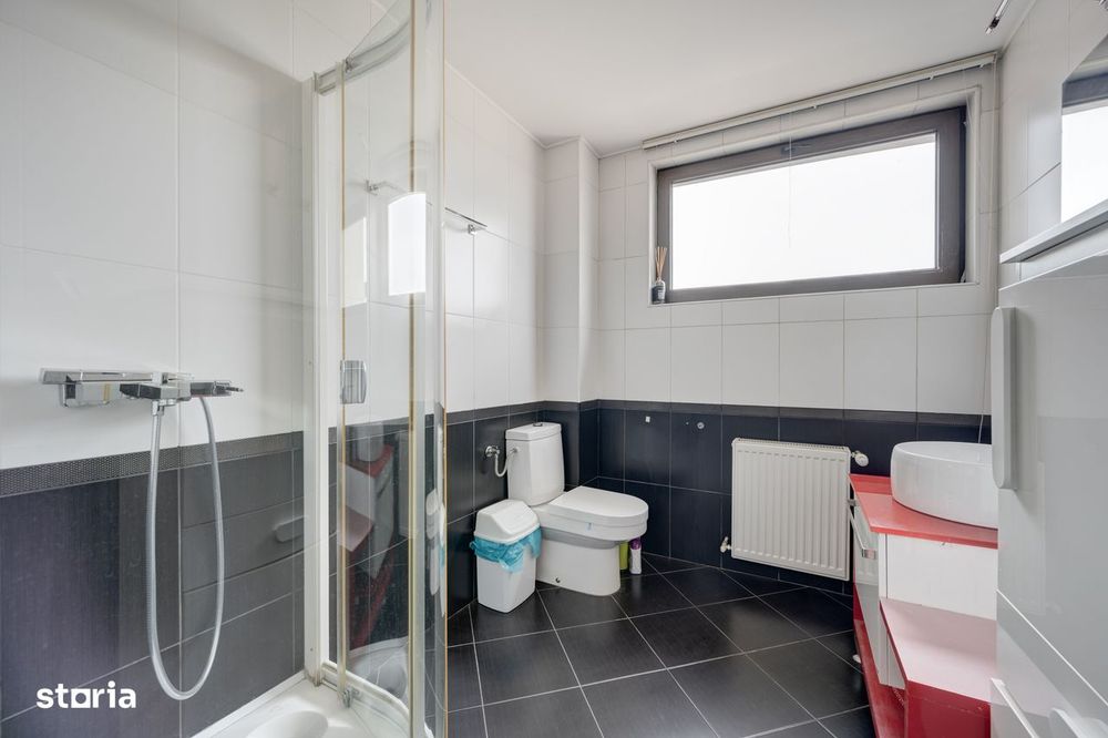 Apartament de  6 camere, 250 mp – 2 parcari- Sisești-Comision 0%