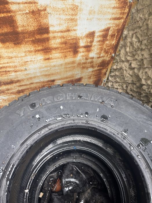 Продам шины 275/70 R16 3 штуки