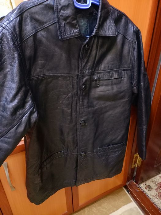 Продаю чисто кожаную куртку, фирменная!!!