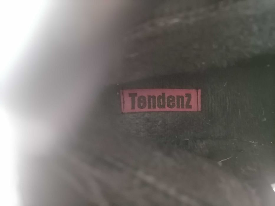 Дамски боти и ботуши