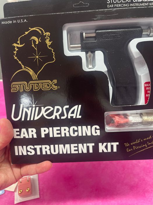 ПРОМО Пробиване на уши и епилация