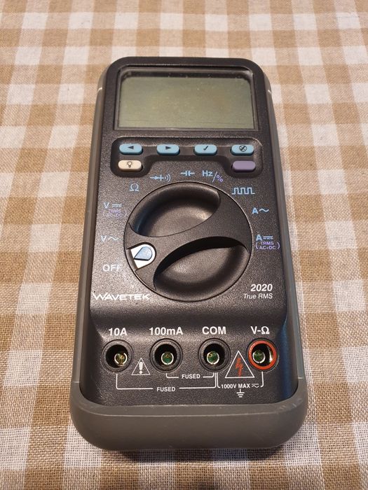 Професионален мултицет WAVETEK 2020 True RMS