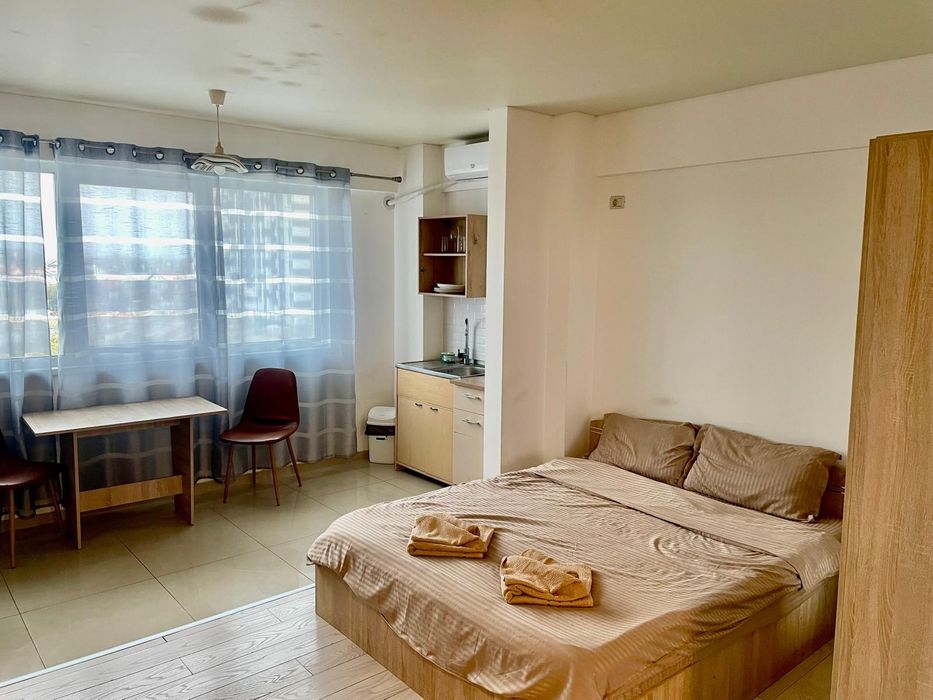 Direct proprietar, închiriez garsonieră in Pollux