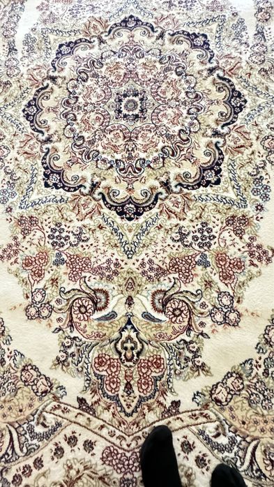 Ковер в отличном состоянии