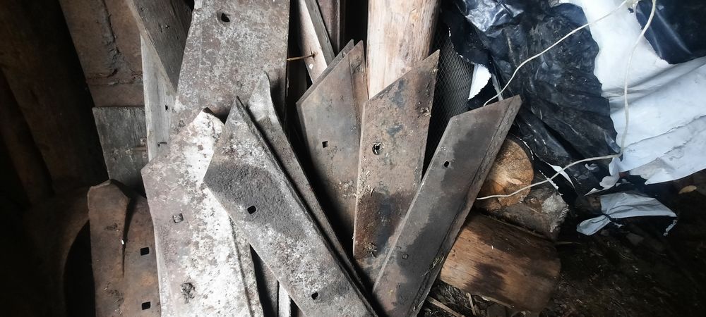 Лемеха на плуг и на плоскарез