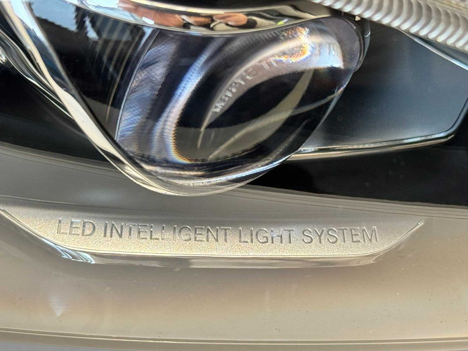 фар десен Mercedes C205 , A205 LED intelligent 2015-2018 г. #1050V.