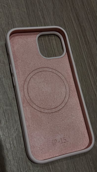 Калъфи за iphone 15