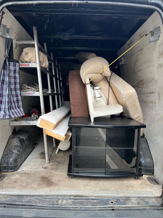 Транспортни и Хамалски  услуги с бус в град Русе