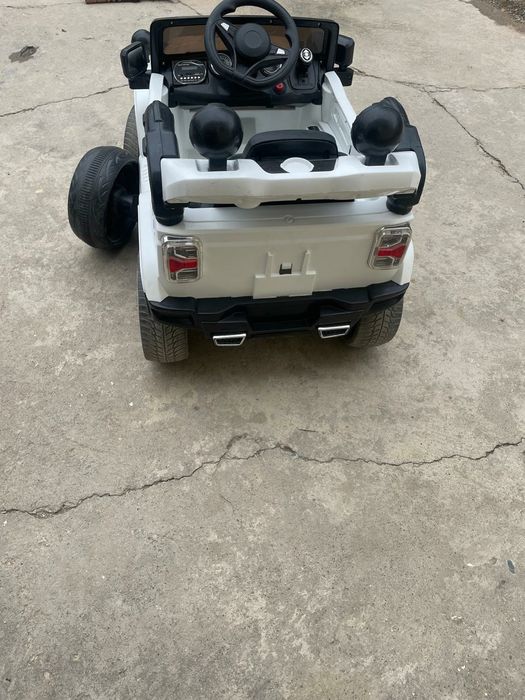 Детская машинка для детей