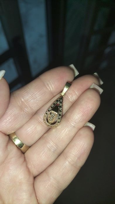 Золото за грамм 46000