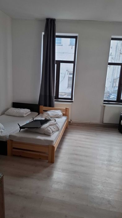 Inchiriez 2 apartamente la casa!