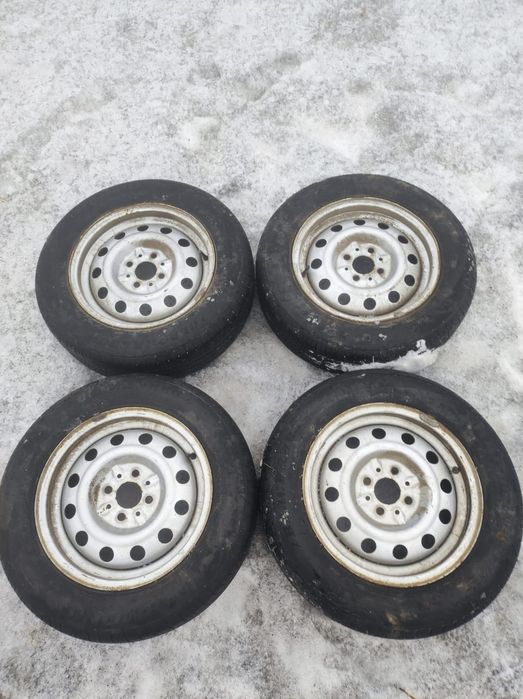 Продам комплект диски шины 70 тыс