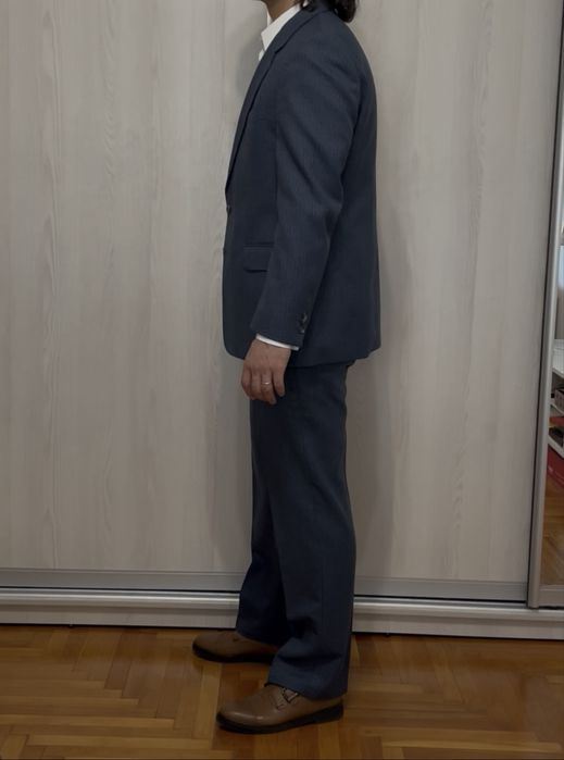 Costum business-casual, in dungi, albastru