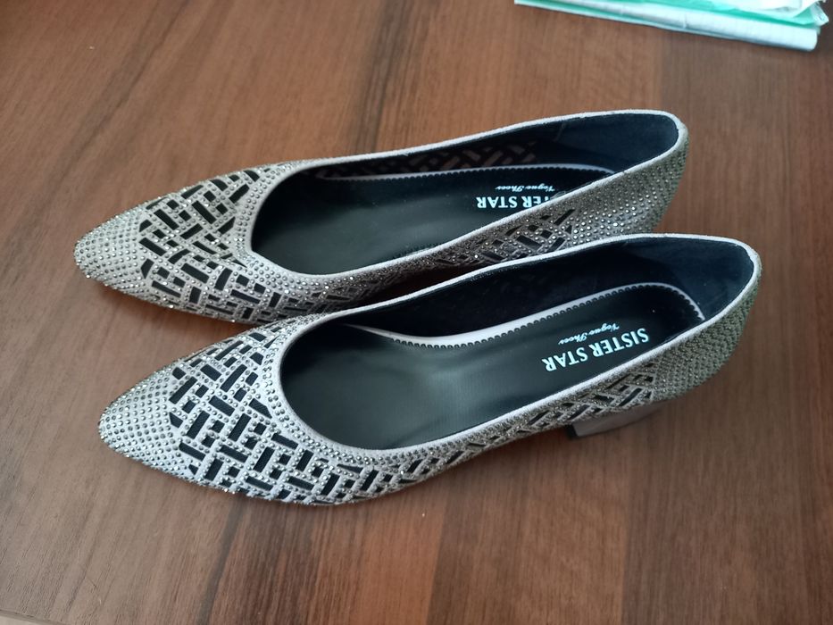 Туфли классические  38 размер