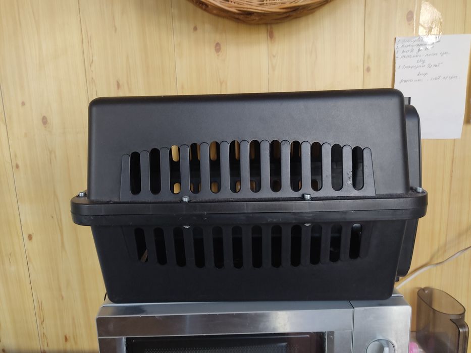 Продам прочную переноску