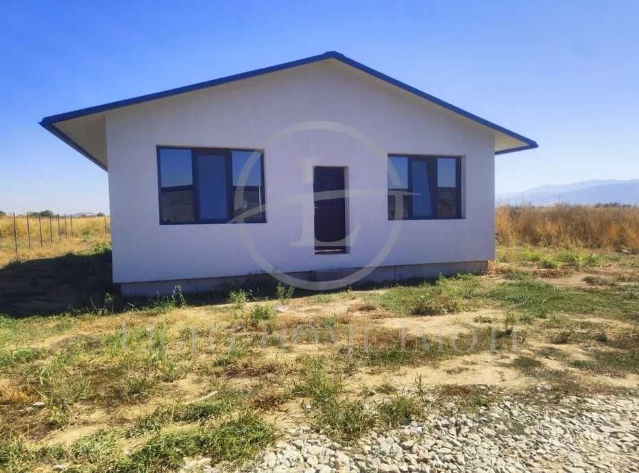 Реф. 3739 Самостоятелна Къща с Двор / с. Оризари