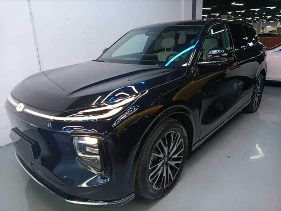 CHANGAN NEVO Q07 215 Prestige Edition