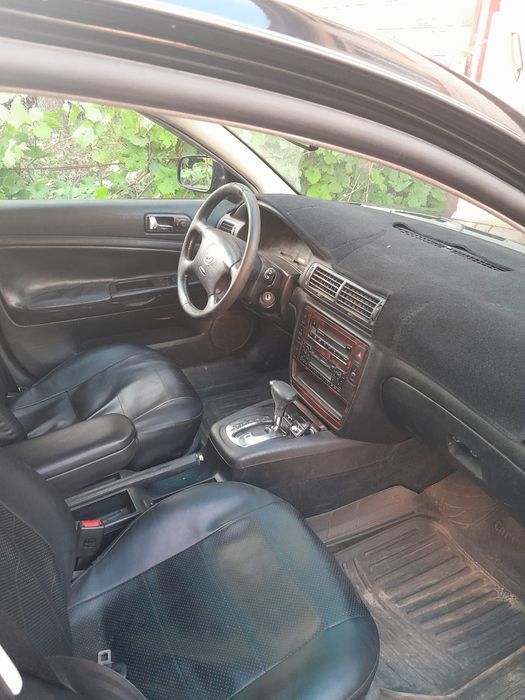 Volkswagen Passat 2000 г.
