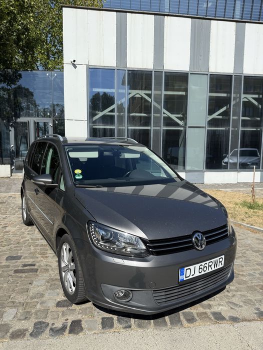 VOLKSWAGEN Touran 0 — imagine 5