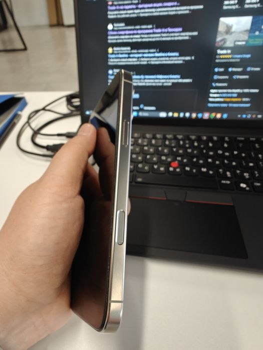 iPhone 16 pro max 256 gb titanium